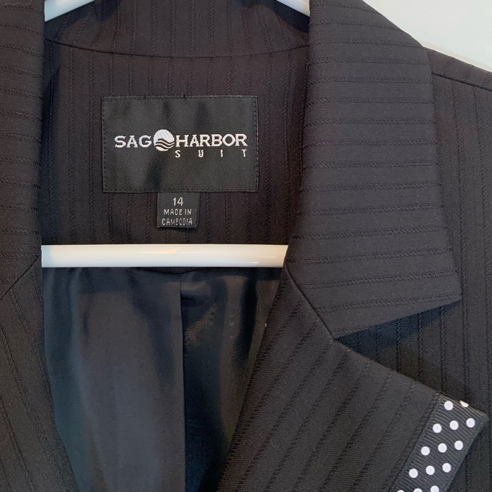 Sag Harbor Black Skirt Jacket Suit Camellia Button & Ribbon Detail 14 - Picture 11 of 15